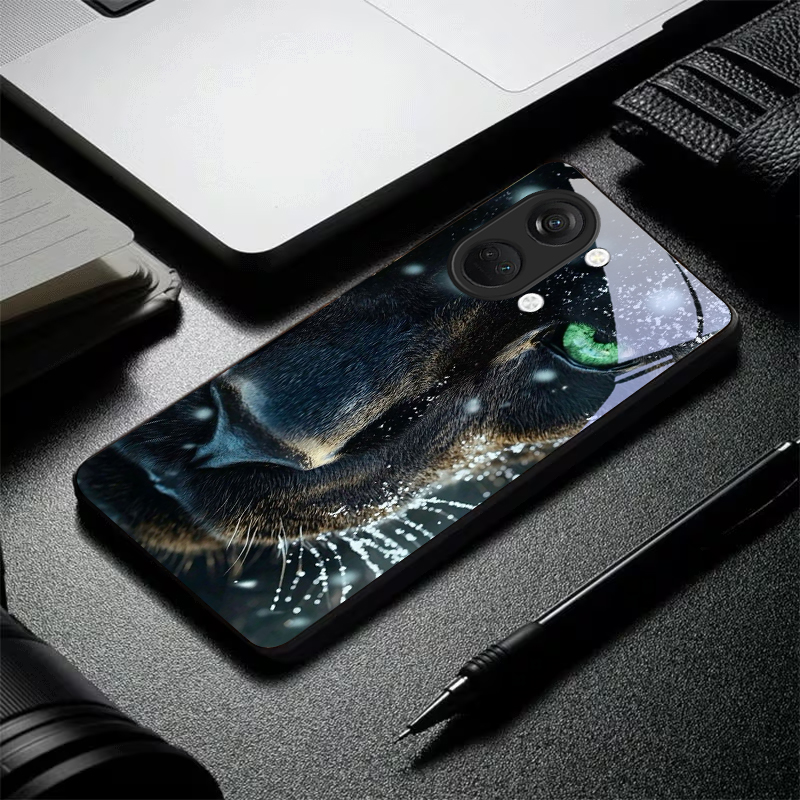 Panther Green Eye Black Glass  - Phone Cases Green 评论和价格
